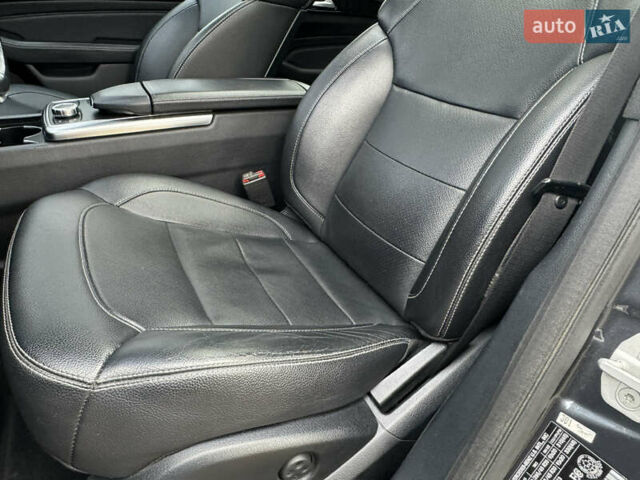 Серый Мерседес М-Класс, объемом двигателя 2.99 л и пробегом 199 тыс. км за 22900 $, фото 26 на Automoto.ua