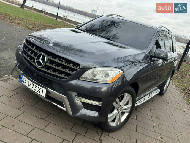 Серый Мерседес М-Класс, объемом двигателя 2.99 л и пробегом 199 тыс. км за 22900 $, фото 13 на Automoto.ua