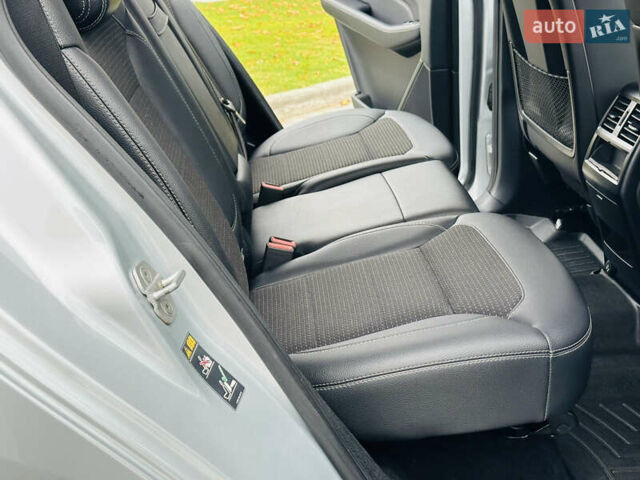 Серый Мерседес М-Класс, объемом двигателя 2.2 л и пробегом 102 тыс. км за 26500 $, фото 28 на Automoto.ua