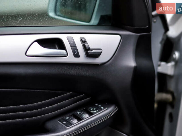 Серый Мерседес М-Класс, объемом двигателя 2.14 л и пробегом 170 тыс. км за 23999 $, фото 25 на Automoto.ua