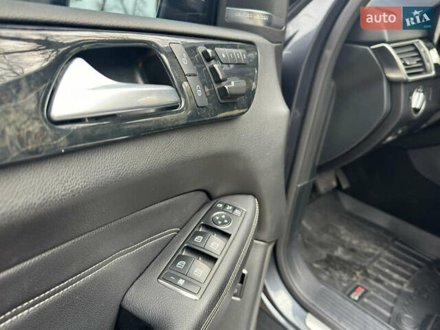 Серый Мерседес М-Класс, объемом двигателя 2.99 л и пробегом 199 тыс. км за 22900 $, фото 24 на Automoto.ua