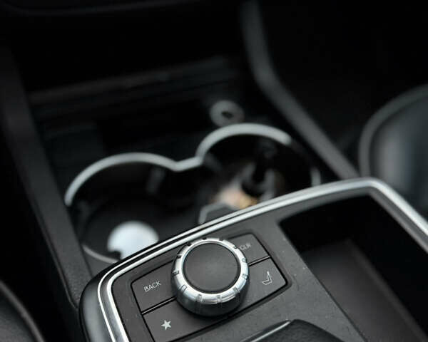 Серый Мерседес М-Класс, объемом двигателя 3.5 л и пробегом 236 тыс. км за 16300 $, фото 23 на Automoto.ua