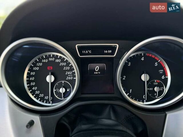 Мерседес М-Класс 2013 в Львове на Automoto.ua Серый Мерседес М-Класс, объемом двигателя 2.99 л и пробегом 188 тыс. км за 23000 $, фото 12 на Automoto.ua