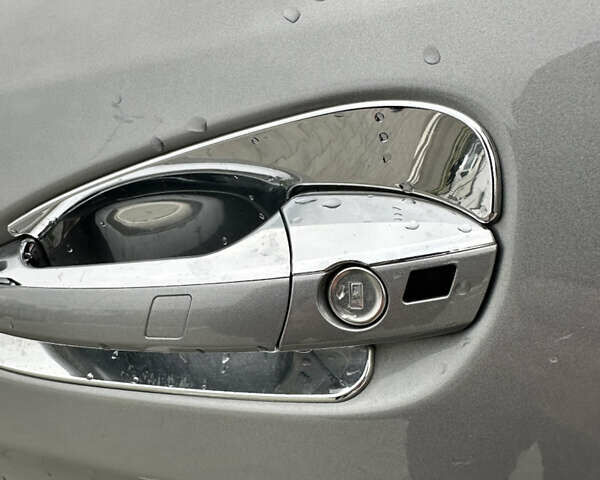 Серый Мерседес М-Класс, объемом двигателя 3.5 л и пробегом 236 тыс. км за 18500 $, фото 16 на Automoto.ua