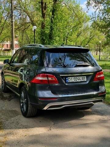 Мерседес М-Класс 2013 в Ирпене на Automoto.ua Серый Мерседес М-Класс, объемом двигателя 2.99 л и пробегом 226 тыс. км за 19600 $, фото 9 на Automoto.ua