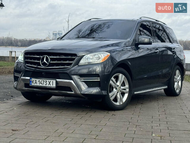 Серый Мерседес М-Класс, объемом двигателя 2.99 л и пробегом 199 тыс. км за 22900 $, фото 2 на Automoto.ua