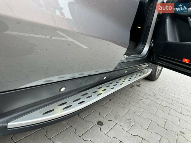 Серый Мерседес М-Класс, объемом двигателя 3.5 л и пробегом 236 тыс. км за 18500 $, фото 13 на Automoto.ua