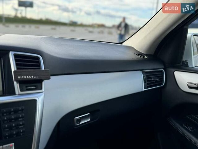 Мерседес М-Класс 2013 в Львове на Automoto.ua Серый Мерседес М-Класс, объемом двигателя 2.99 л и пробегом 188 тыс. км за 23000 $, фото 18 на Automoto.ua
