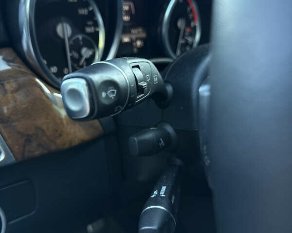 Серый Мерседес М-Класс, объемом двигателя 3.5 л и пробегом 236 тыс. км за 16300 $, фото 26 на Automoto.ua