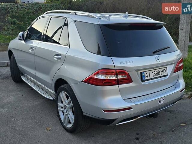 Сірий Мерседес М-Клас, об'ємом двигуна 2.99 л та пробігом 172 тис. км за 21500 $, фото 7 на Automoto.ua