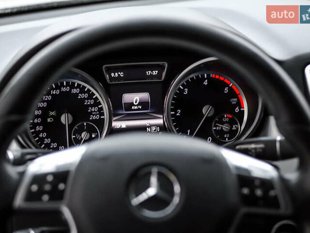 Серый Мерседес М-Класс, объемом двигателя 2.14 л и пробегом 170 тыс. км за 23999 $, фото 23 на Automoto.ua