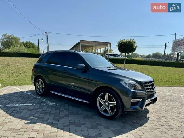 Сірий Мерседес М-Клас, об'ємом двигуна 2.99 л та пробігом 173 тис. км за 25500 $, фото 3 на Automoto.ua