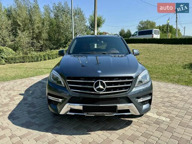 Сірий Мерседес М-Клас, об'ємом двигуна 2.99 л та пробігом 173 тис. км за 25500 $, фото 1 на Automoto.ua