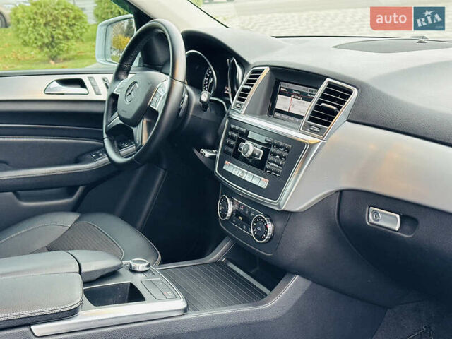 Серый Мерседес М-Класс, объемом двигателя 2.2 л и пробегом 102 тыс. км за 26500 $, фото 34 на Automoto.ua