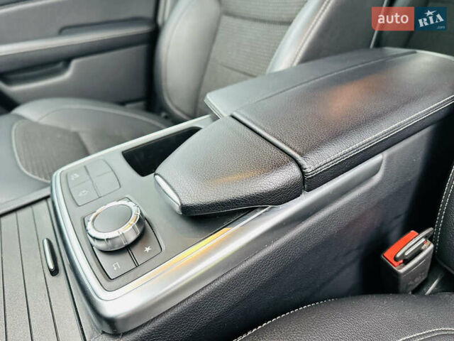 Серый Мерседес М-Класс, объемом двигателя 2.2 л и пробегом 102 тыс. км за 26500 $, фото 42 на Automoto.ua