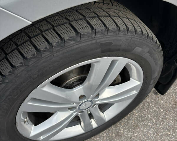 Серый Мерседес М-Класс, объемом двигателя 2.99 л и пробегом 186 тыс. км за 25000 $, фото 17 на Automoto.ua