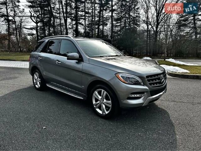 Сірий Мерседес М-Клас, об'ємом двигуна 3.5 л та пробігом 270 тис. км за 20200 $, фото 2 на Automoto.ua