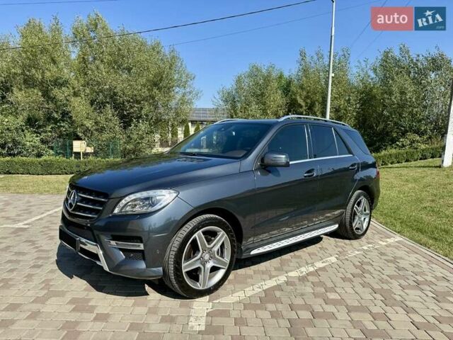 Сірий Мерседес М-Клас, об'ємом двигуна 2.99 л та пробігом 173 тис. км за 25500 $, фото 2 на Automoto.ua