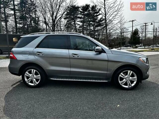 Сірий Мерседес М-Клас, об'ємом двигуна 3.5 л та пробігом 270 тис. км за 20200 $, фото 3 на Automoto.ua