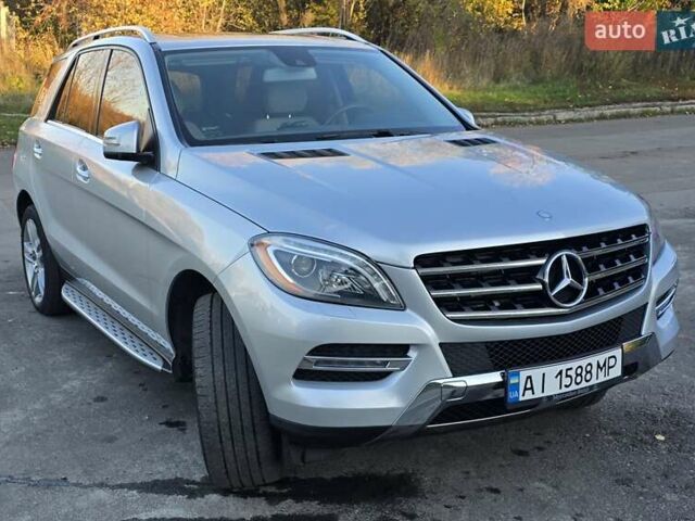 Сірий Мерседес М-Клас, об'ємом двигуна 2.99 л та пробігом 172 тис. км за 21500 $, фото 9 на Automoto.ua