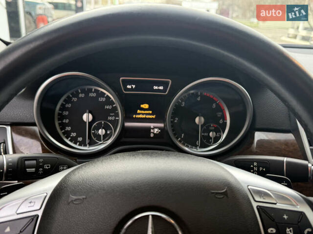 Серый Мерседес М-Класс, объемом двигателя 2.99 л и пробегом 240 тыс. км за 20800 $, фото 17 на Automoto.ua
