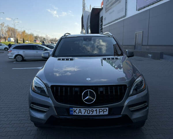 Серый Мерседес М-Класс, объемом двигателя 3.5 л и пробегом 236 тыс. км за 16300 $, фото 10 на Automoto.ua