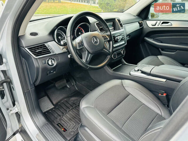 Серый Мерседес М-Класс, объемом двигателя 2.2 л и пробегом 102 тыс. км за 26500 $, фото 29 на Automoto.ua