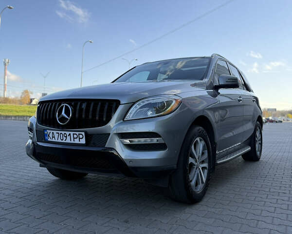 Серый Мерседес М-Класс, объемом двигателя 3.5 л и пробегом 236 тыс. км за 16300 $, фото 9 на Automoto.ua