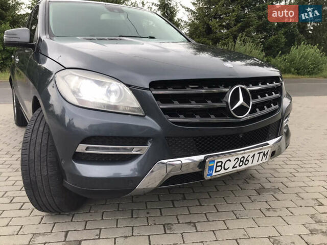 Сірий Мерседес М-Клас, об'ємом двигуна 2.14 л та пробігом 335 тис. км за 21500 $, фото 7 на Automoto.ua