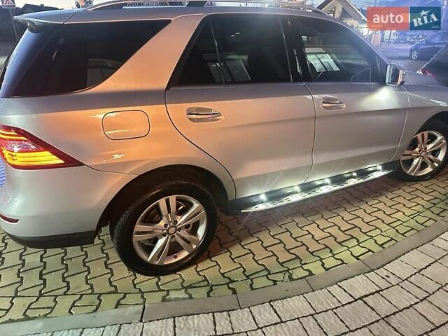 Серый Мерседес М-Класс, объемом двигателя 2.14 л и пробегом 244 тыс. км за 21500 $, фото 8 на Automoto.ua