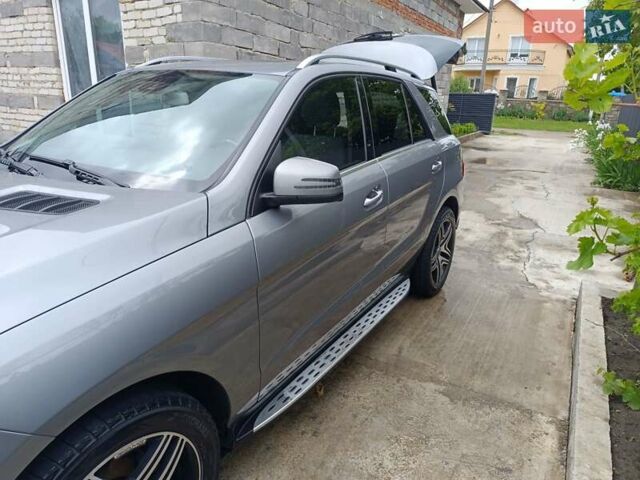 Серый Мерседес М-Класс, объемом двигателя 2.1 л и пробегом 250 тыс. км за 22000 $, фото 31 на Automoto.ua