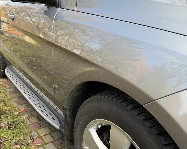 Серый Мерседес М-Класс, объемом двигателя 3.5 л и пробегом 180 тыс. км за 20900 $, фото 6 на Automoto.ua