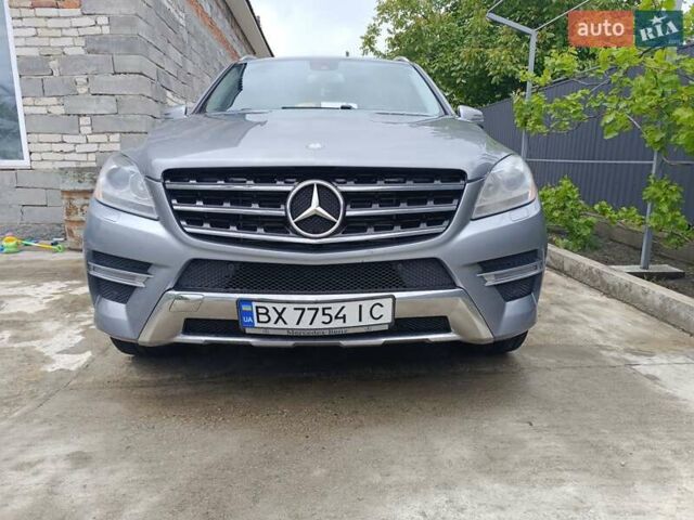 Серый Мерседес М-Класс, объемом двигателя 2.2 л и пробегом 245 тыс. км за 21000 $, фото 5 на Automoto.ua