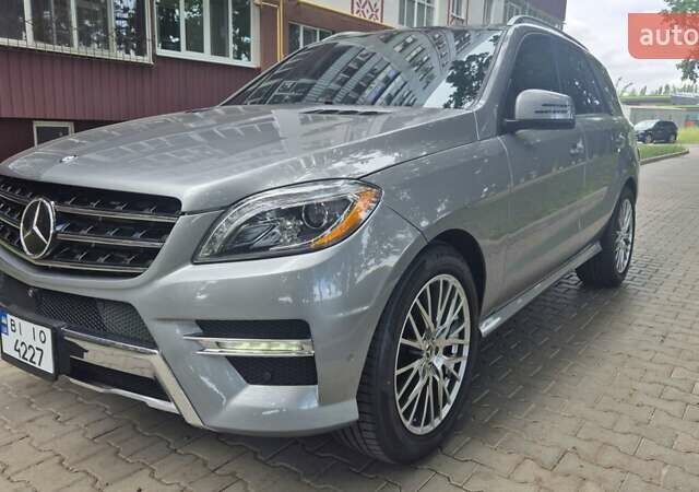 Серый Мерседес М-Класс, объемом двигателя 2.99 л и пробегом 103 тыс. км за 31000 $, фото 6 на Automoto.ua