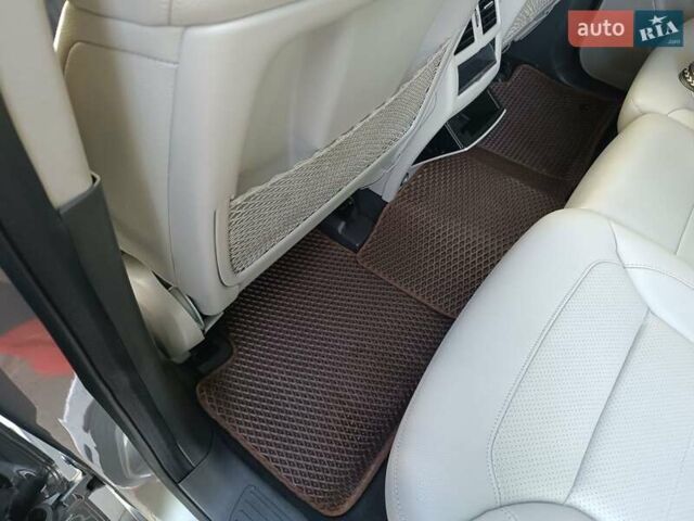 Серый Мерседес М-Класс, объемом двигателя 2.1 л и пробегом 250 тыс. км за 22000 $, фото 46 на Automoto.ua