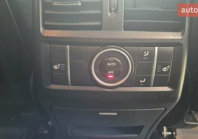 Серый Мерседес М-Класс, объемом двигателя 2.99 л и пробегом 103 тыс. км за 31000 $, фото 13 на Automoto.ua