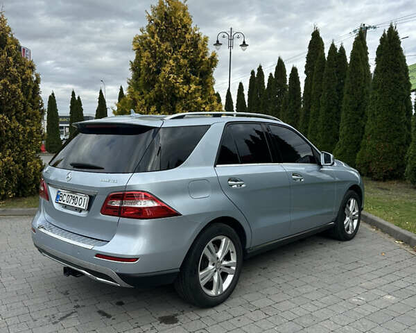 Сірий Мерседес М-Клас, об'ємом двигуна 2.14 л та пробігом 201 тис. км за 21900 $, фото 6 на Automoto.ua