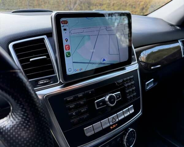 Серый Мерседес М-Класс, объемом двигателя 3.5 л и пробегом 180 тыс. км за 20900 $, фото 11 на Automoto.ua