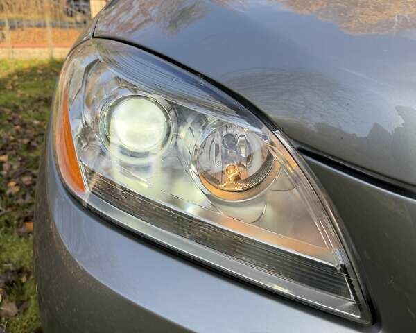 Серый Мерседес М-Класс, объемом двигателя 3.5 л и пробегом 180 тыс. км за 20900 $, фото 7 на Automoto.ua