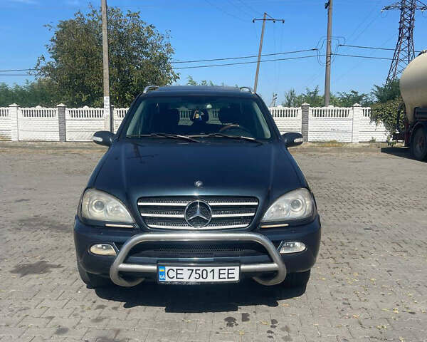 Мерседес М-Клас 2001 у Чернівцях на Automoto.ua Синій Мерседес М-Клас, об'ємом двигуна 2.69 л та пробігом 410 тис. км за 6000 $, фото 2 на Automoto.ua