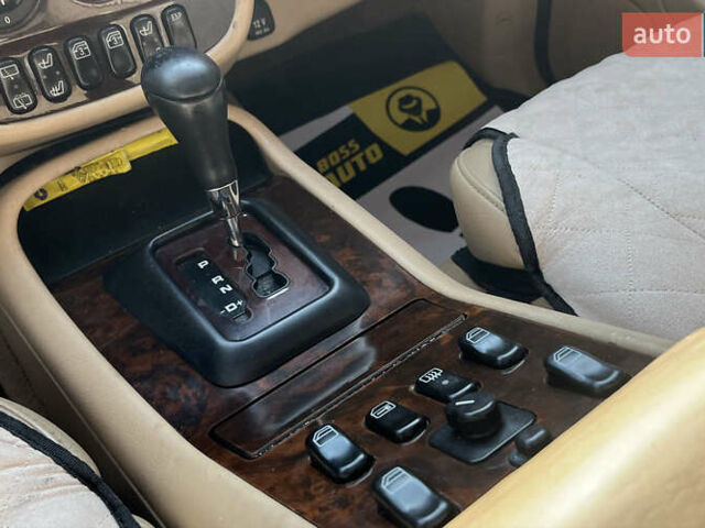 Синий Мерседес М-Класс, объемом двигателя 3.2 л и пробегом 302 тыс. км за 7600 $, фото 11 на Automoto.ua