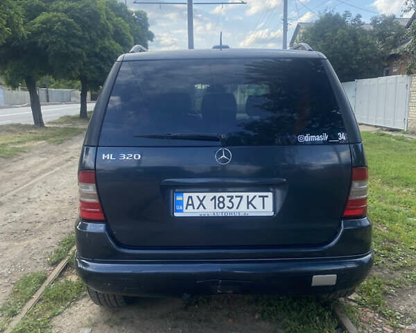 Мерседес М-Класс 2001 в Харькове на Automoto.ua Синий Мерседес М-Класс, объемом двигателя 3.2 л и пробегом 319 тыс. км за 5300 $, фото 5 на Automoto.ua