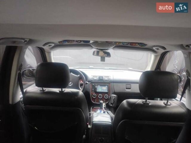 Синий Мерседес М-Класс, объемом двигателя 2.69 л и пробегом 407 тыс. км за 7000 $, фото 5 на Automoto.ua