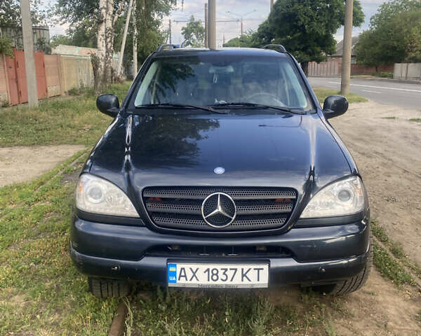 Мерседес М-Класс 2001 в Харькове на Automoto.ua Синий Мерседес М-Класс, объемом двигателя 3.2 л и пробегом 319 тыс. км за 5300 $, фото 7 на Automoto.ua