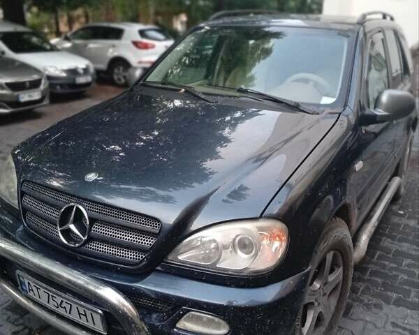 Синій Мерседес М-Клас, об'ємом двигуна 2.69 л та пробігом 300 тис. км за 8500 $, фото 13 на Automoto.ua