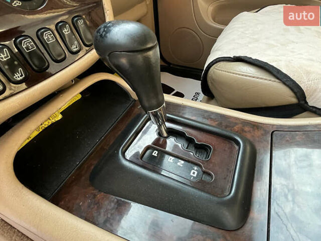 Синий Мерседес М-Класс, объемом двигателя 3.2 л и пробегом 302 тыс. км за 7600 $, фото 12 на Automoto.ua