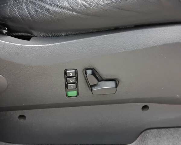 Синій Мерседес М-Клас, об'ємом двигуна 2.7 л та пробігом 370 тис. км за 4500 $, фото 11 на Automoto.ua