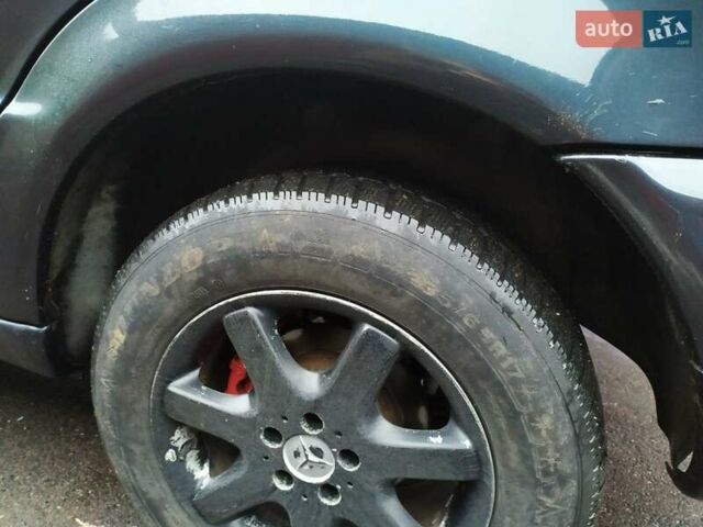 Синий Мерседес М-Класс, объемом двигателя 2.7 л и пробегом 181 тыс. км за 6700 $, фото 19 на Automoto.ua