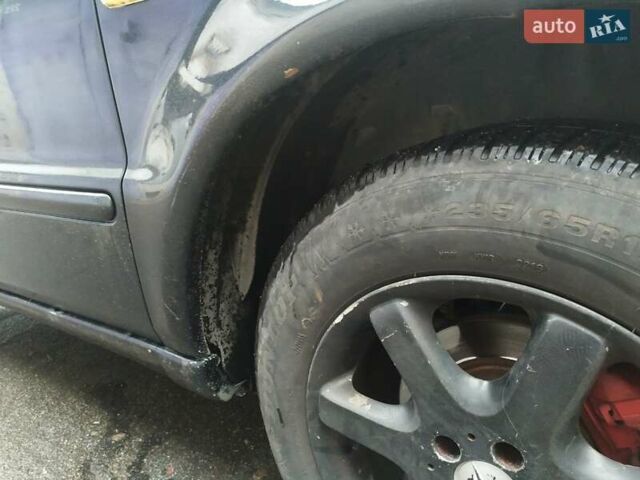 Синий Мерседес М-Класс, объемом двигателя 2.7 л и пробегом 181 тыс. км за 6700 $, фото 17 на Automoto.ua