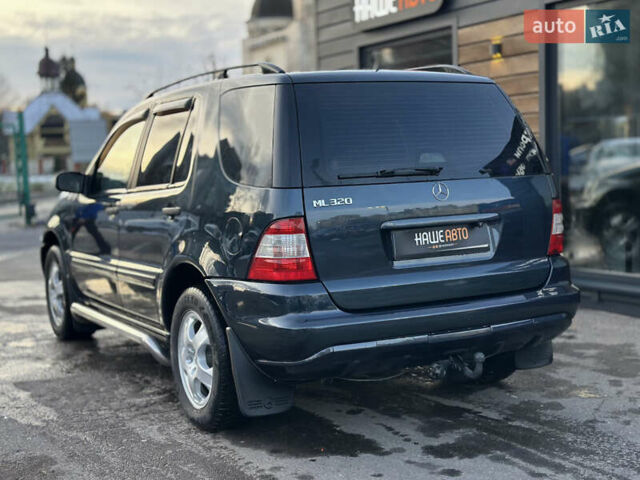 Синий Мерседес М-Класс, объемом двигателя 3.19 л и пробегом 324 тыс. км за 8400 $, фото 11 на Automoto.ua